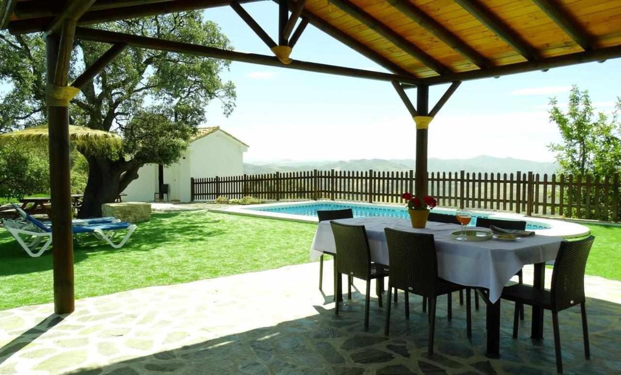 Casa Rural El Chaparro El Chorro Esterno foto