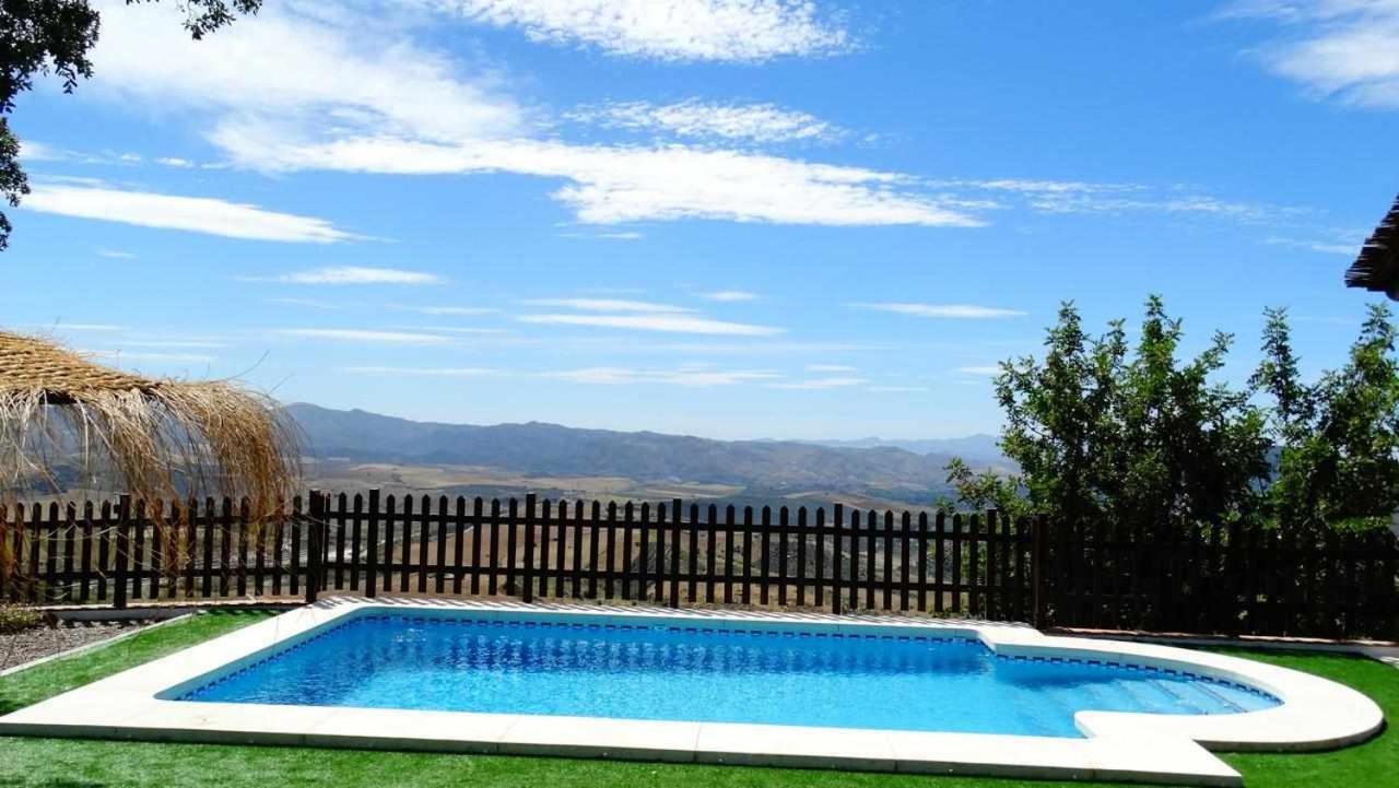 Casa Rural El Chaparro El Chorro Esterno foto